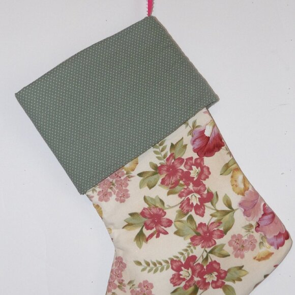 Colorful Pink Flowers 14" Hand Crafted Christmas Stocking Pink Ribbon to Hang En - Picture 3 of 3